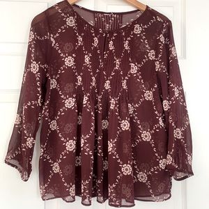 Flowy Old Navy blouse